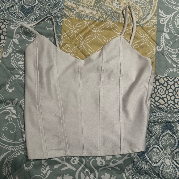Cropped Corset - Picture 1 of 2